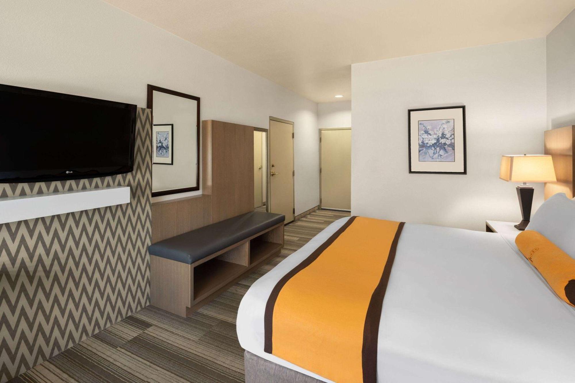 Hotel Marguerite South Anaheim - Garden Grove, Trademark Collection By Wyndham Zewnętrze zdjęcie
