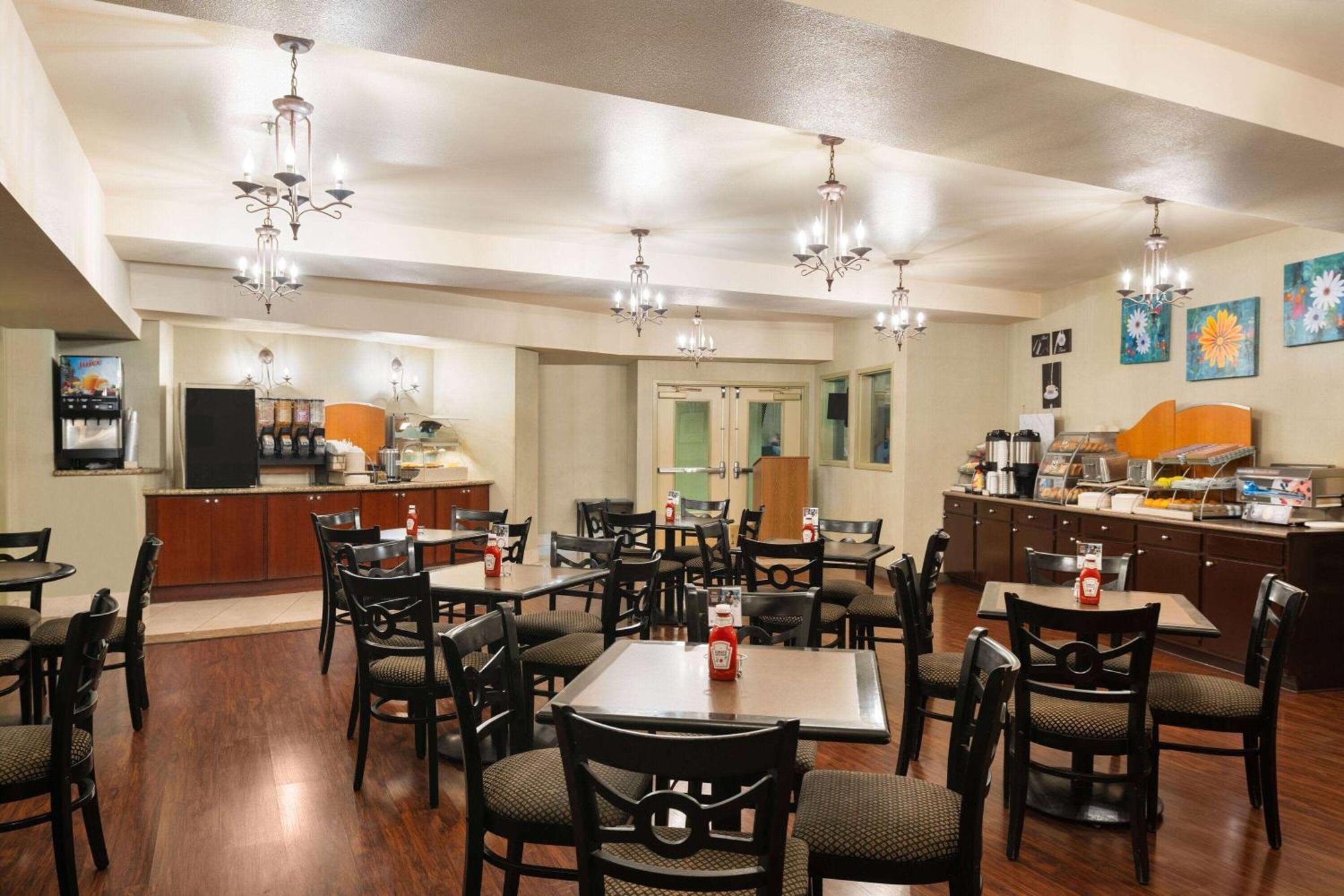 Hotel Marguerite South Anaheim - Garden Grove, Trademark Collection By Wyndham Zewnętrze zdjęcie